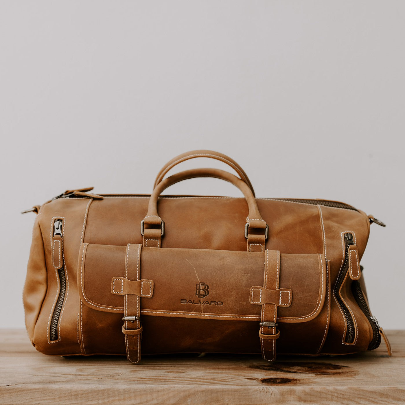 Balvaro Vintage Leather Weekender Travel Bag