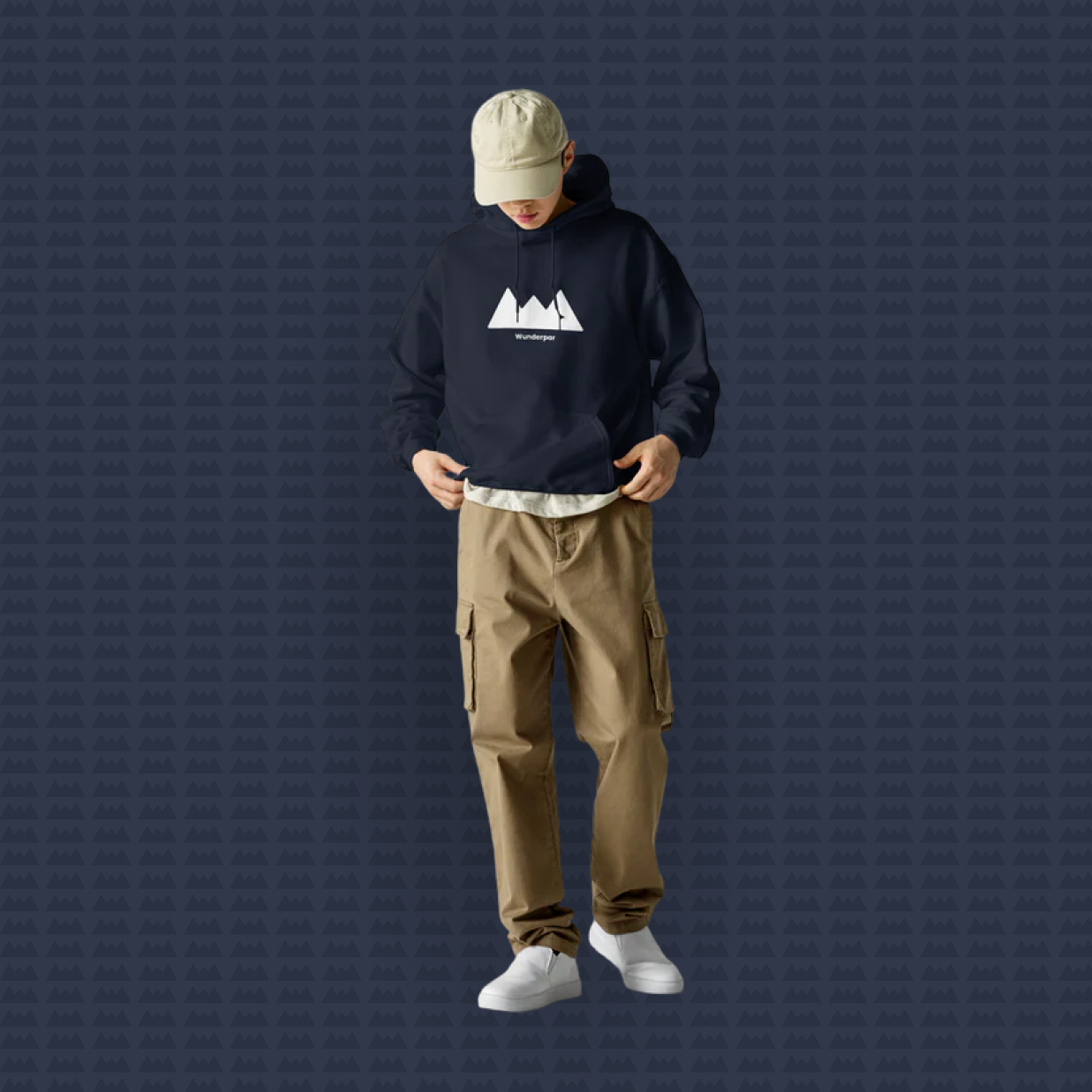 Wunderpar Solid Logo Hoodie - Navy