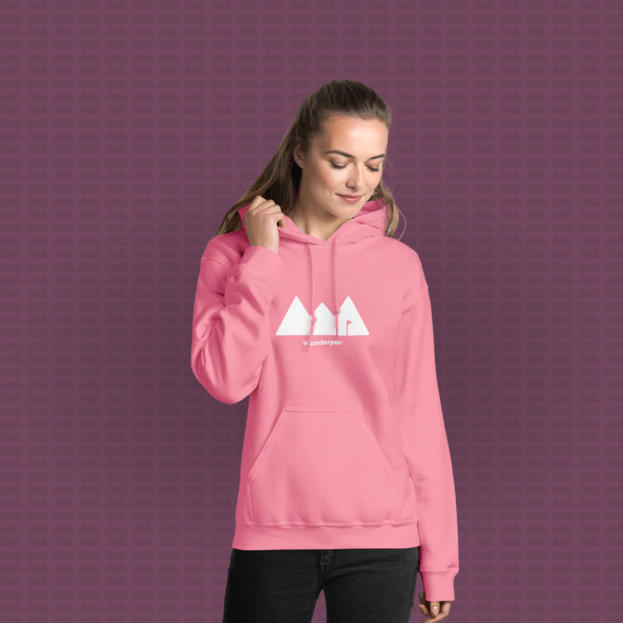 Wunderpar Solid Logo Hoodie - Pink