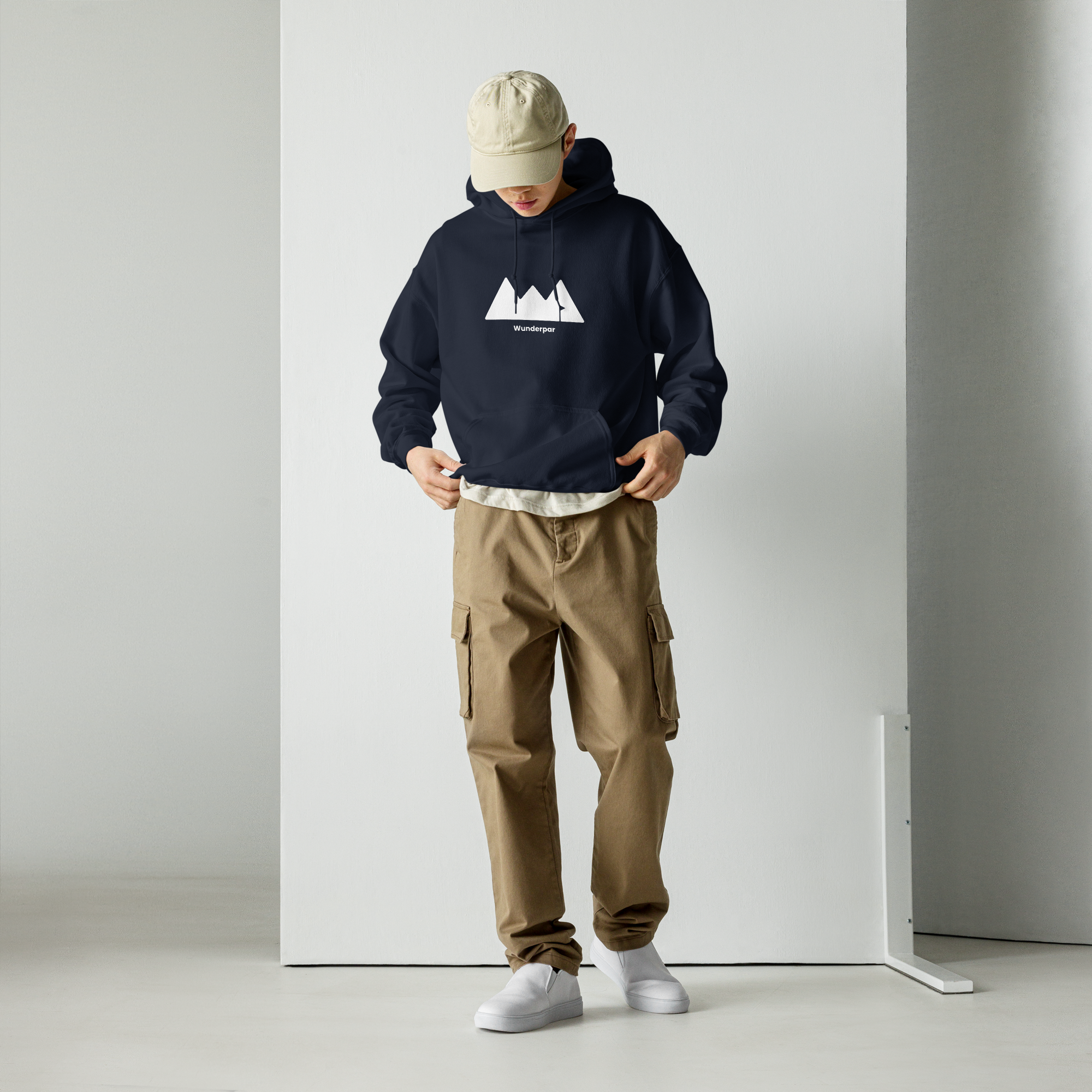 Wunderpar Solid Logo Hoodie - Navy